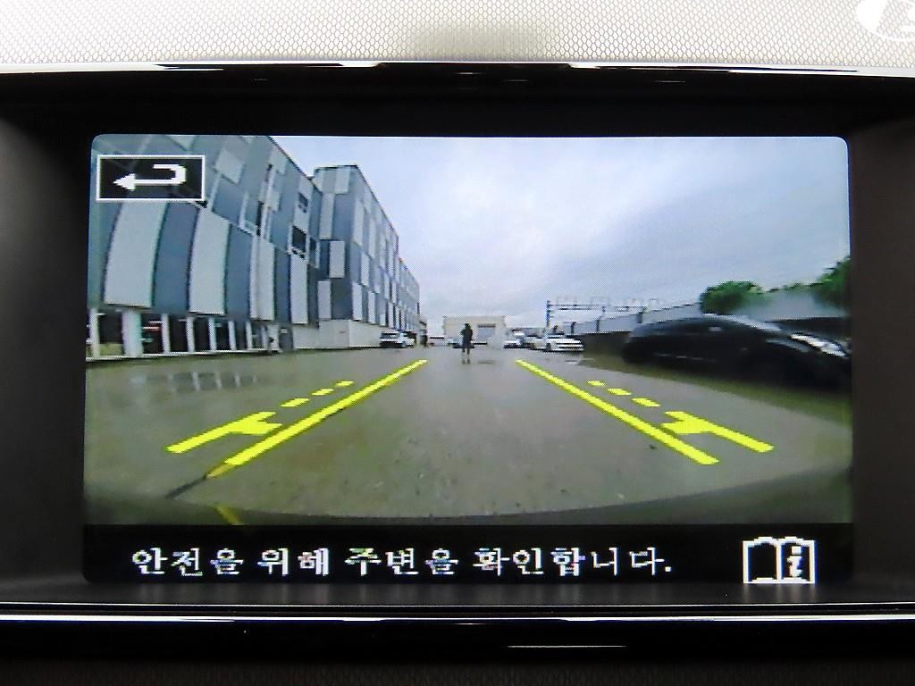 재규어 F-TYPE 3.0 S 컨버터블 AWD 이미지 17