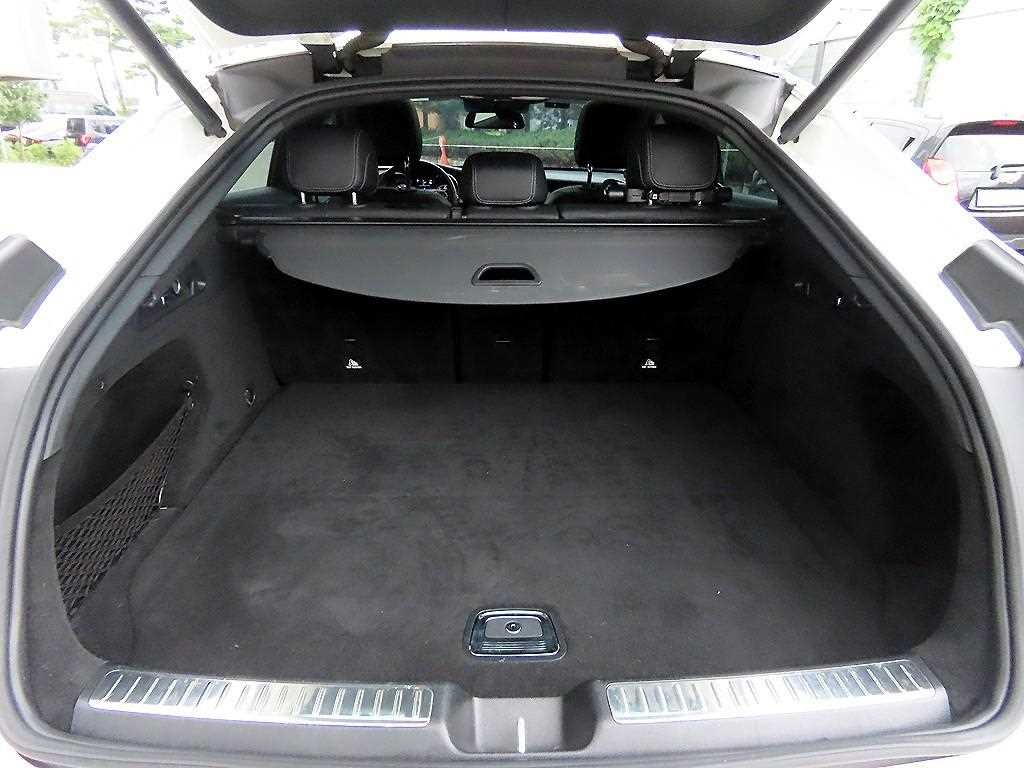 벤츠 GLC 클래스 GLC클래스 X253 GLC 220 d 4MATIC 프리미엄 쿠페 이미지 16