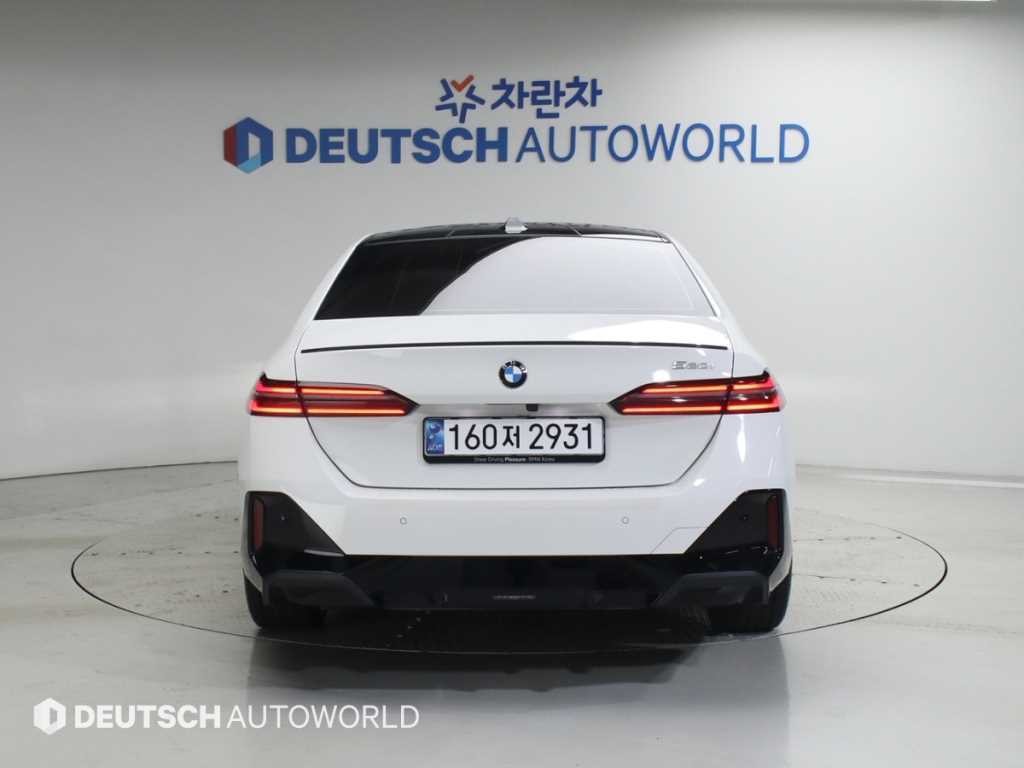 BMW 5시리즈 5시리즈 (G60) 520i M 스포츠 이미지 4