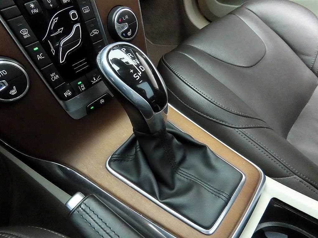 볼보 V40 D4 이미지 10