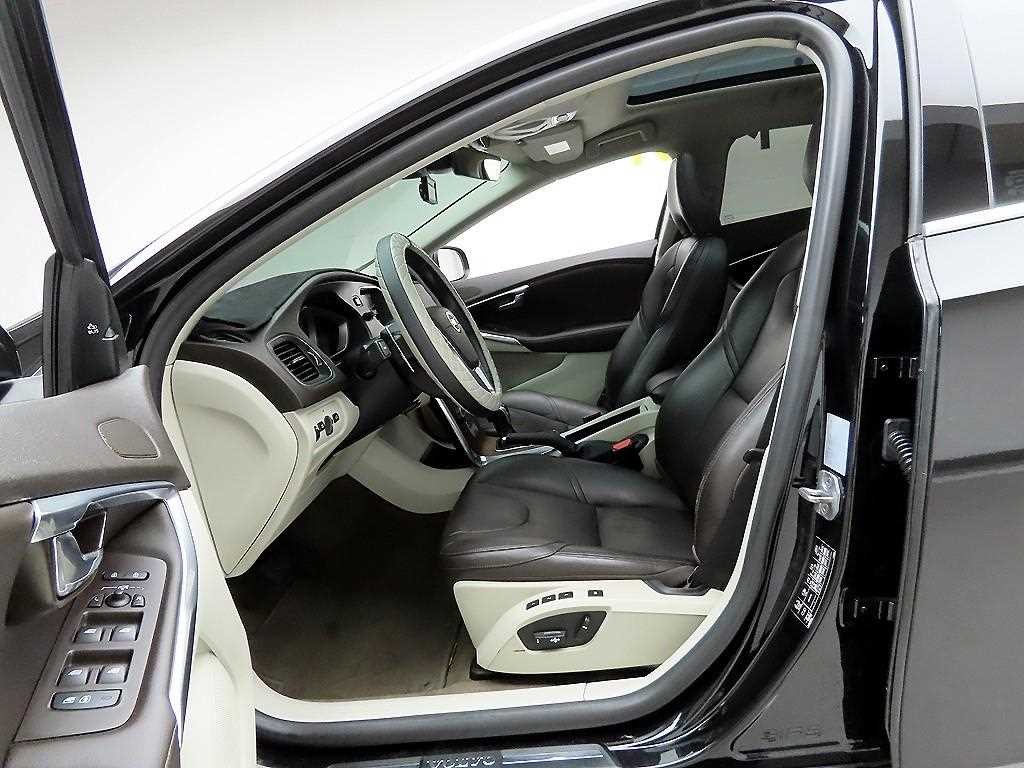 볼보 V40 D4 이미지 13