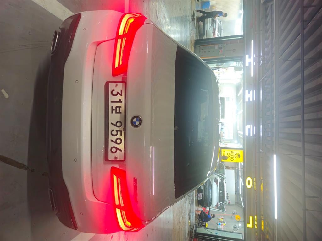 BMW 5시리즈 5시리즈 (G30) 520d M 스포츠 이미지 4