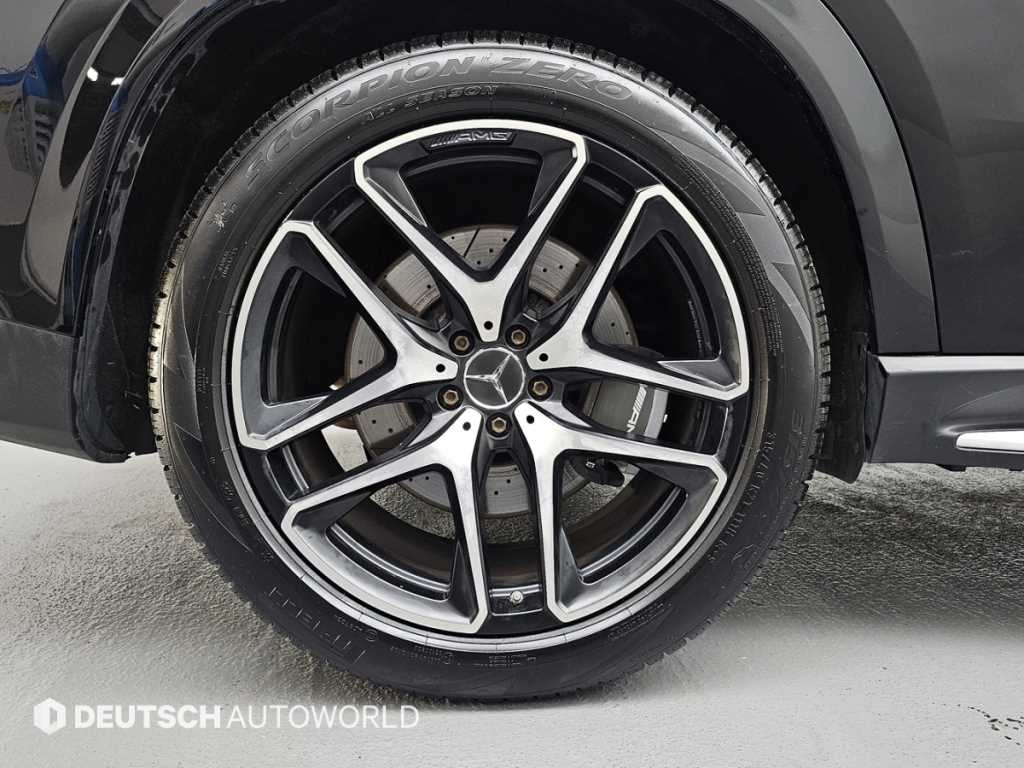 벤츠 GLE 클래스 GLE 클래스 W167 GLE 53 AMG 4MATIC 플러스 쿠페 이미지 5
