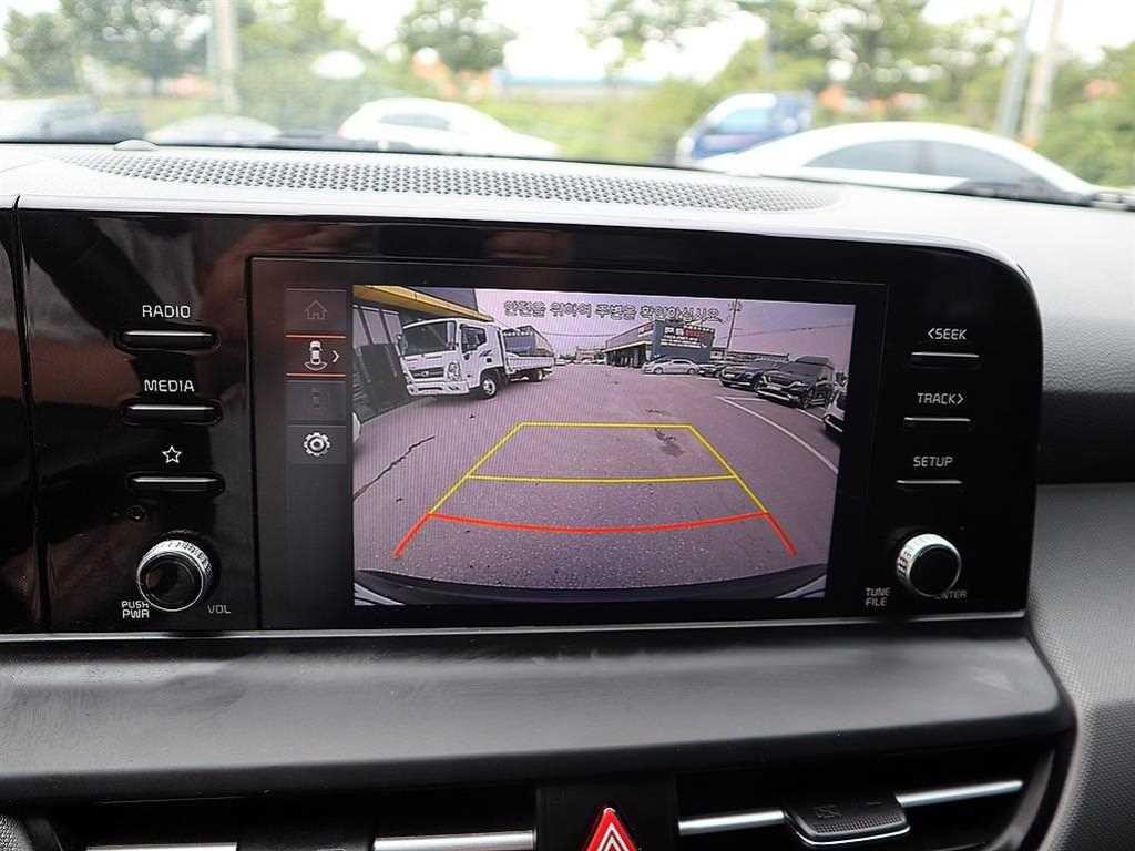기아 셀토스 더 뉴 셀토스 가솔린 2.0 2WD 트렌디 이미지 16