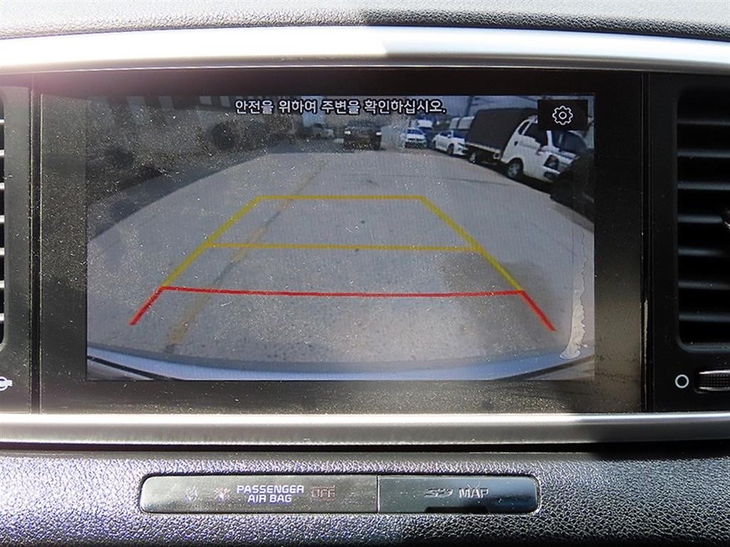 기아 스포티지 스포티지 더 볼드 2.0 디젤 2WD 프레스티지 이미지 14