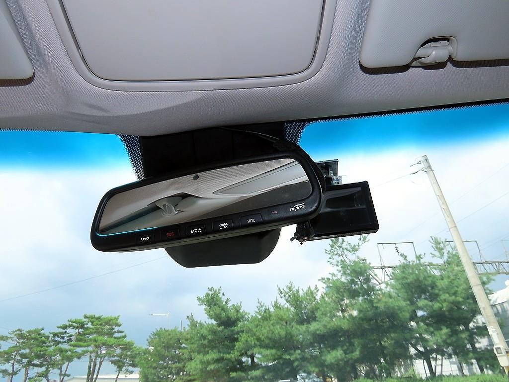 기아 스포티지 스포티지 더 볼드 2.0 디젤 2WD 프레스티지 이미지 15