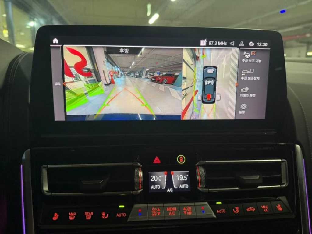 BMW 8시리즈 8시리즈 (G15) M850i xDrive 그란 쿠페 이미지 11