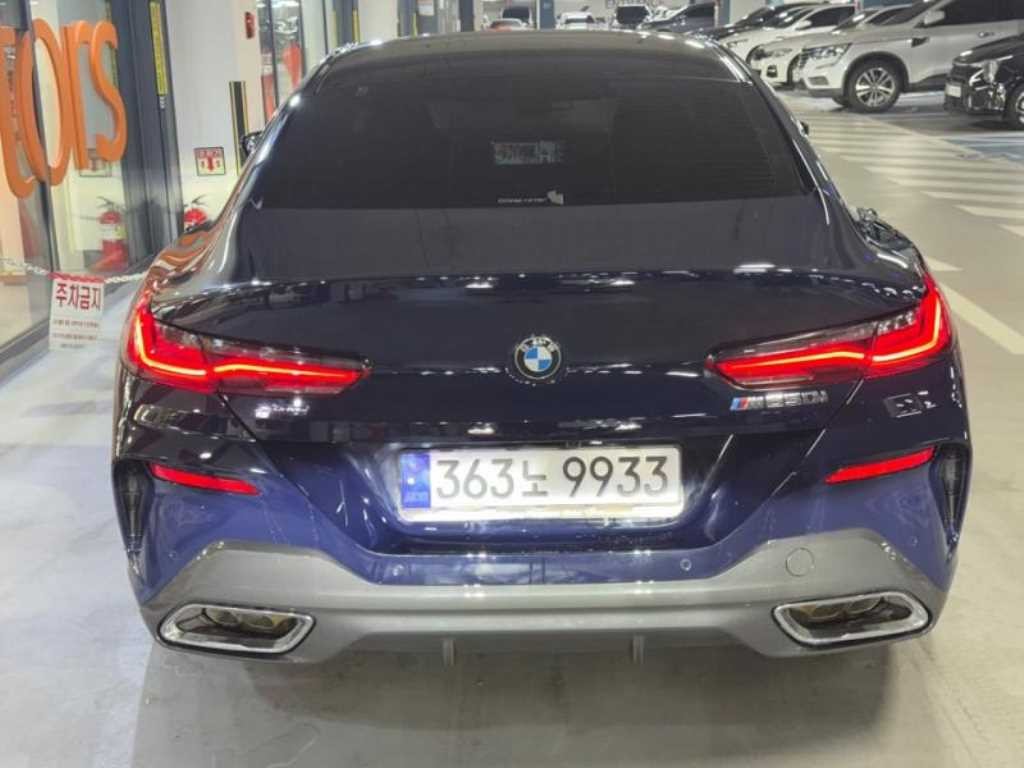 BMW 8시리즈 8시리즈 (G15) M850i xDrive 그란 쿠페 이미지 5