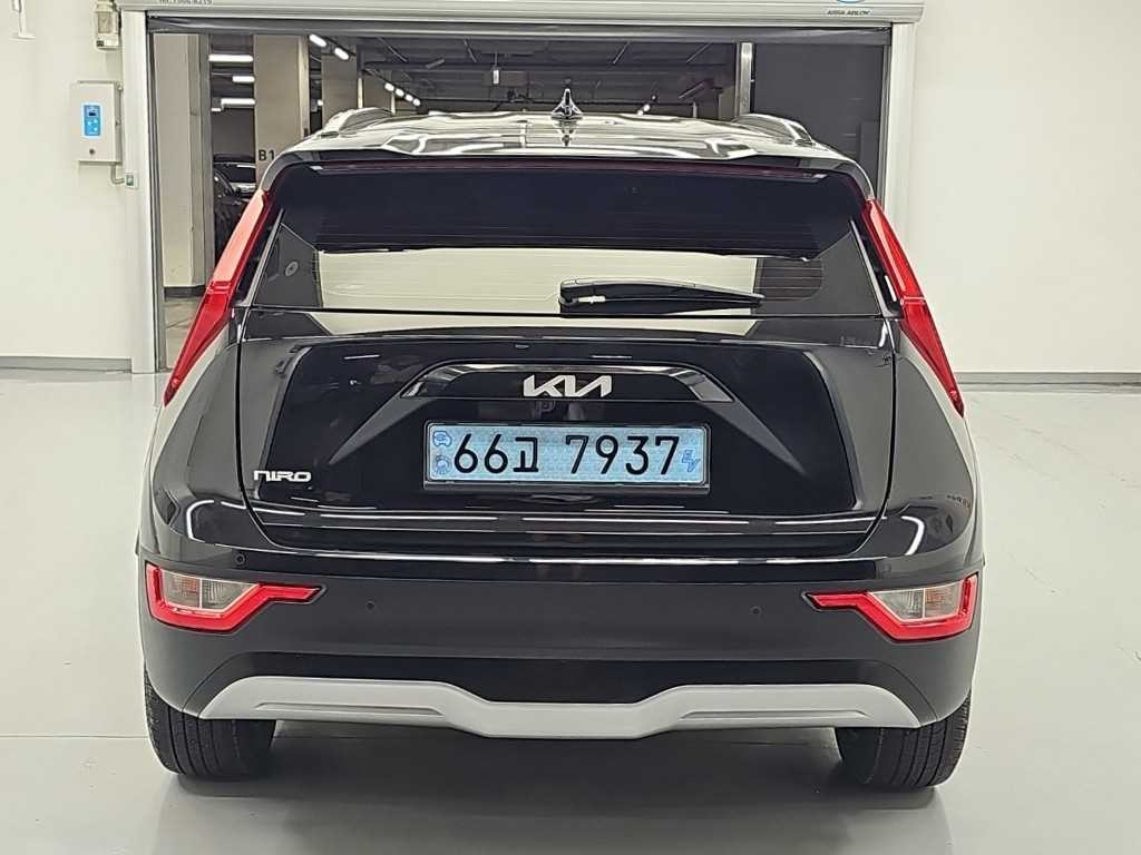 기아 니로 디 올 뉴 니로 EV 에어 이미지 3