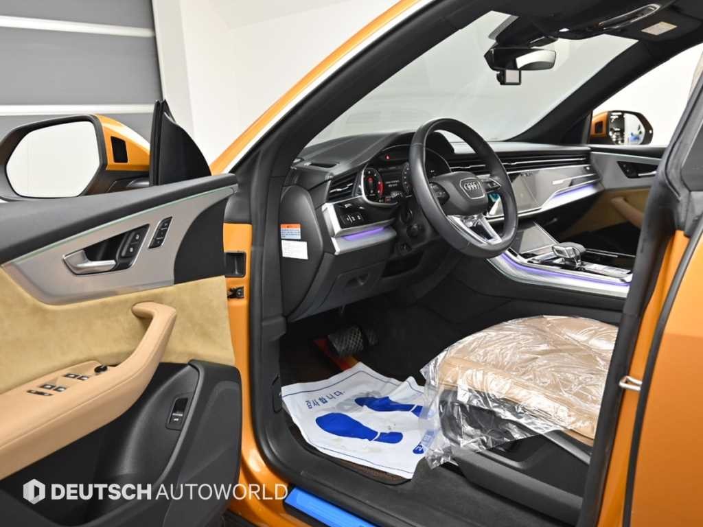 아우디 Q8 45 TDI 콰트로 프리미엄 이미지 11