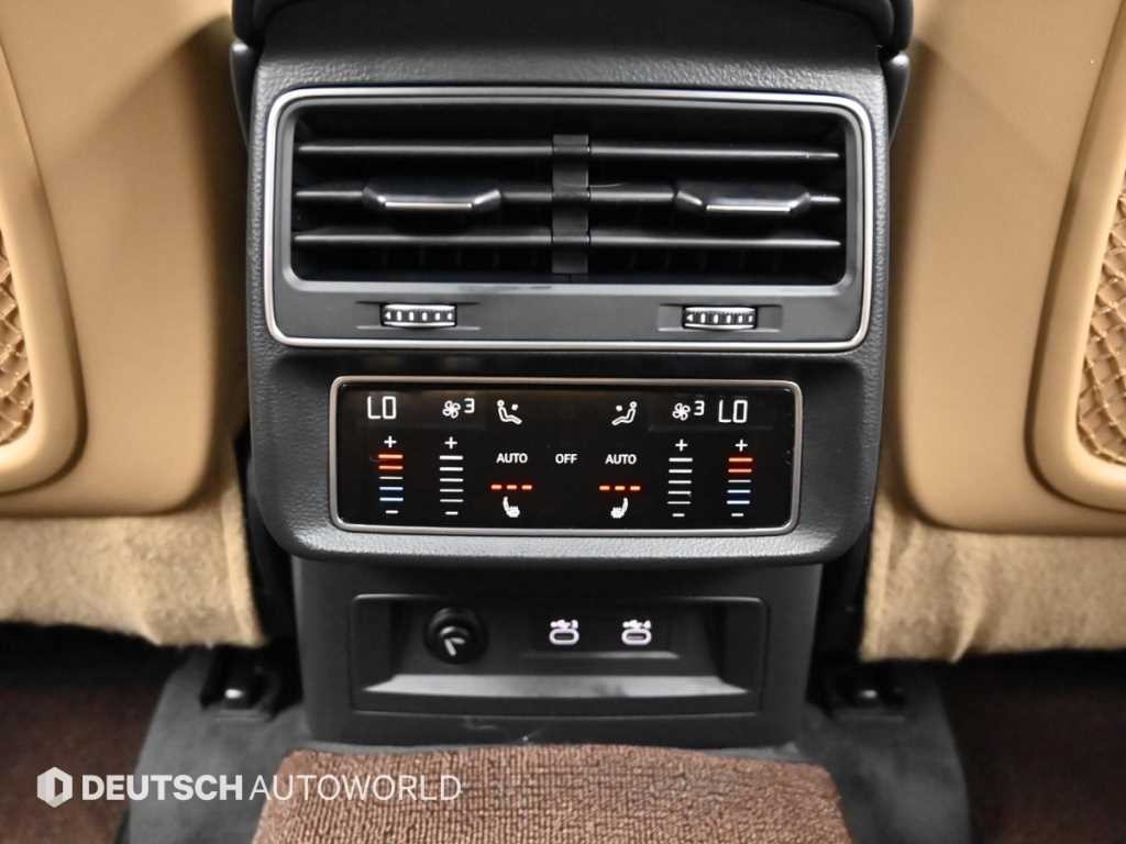 아우디 Q8 45 TDI 콰트로 프리미엄 이미지 16