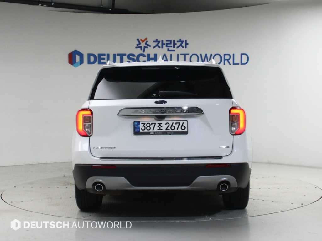 포드 익스플로러 익스플로러 6세대 2.3 AWD 리미티드 이미지 4