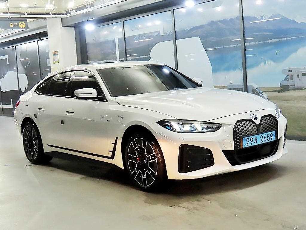 BMW i4 eDrive 40 M 스포츠 프로 이미지 1