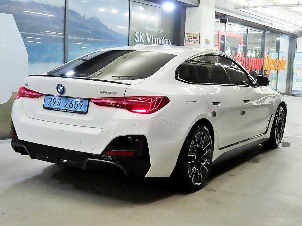 BMW i4 eDrive 40 M 스포츠 프로 이미지 4