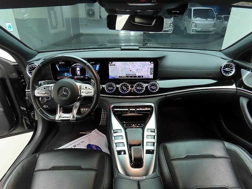 벤츠 AMG GT 4도어 43 4MATIC+ 기본형 이미지 7