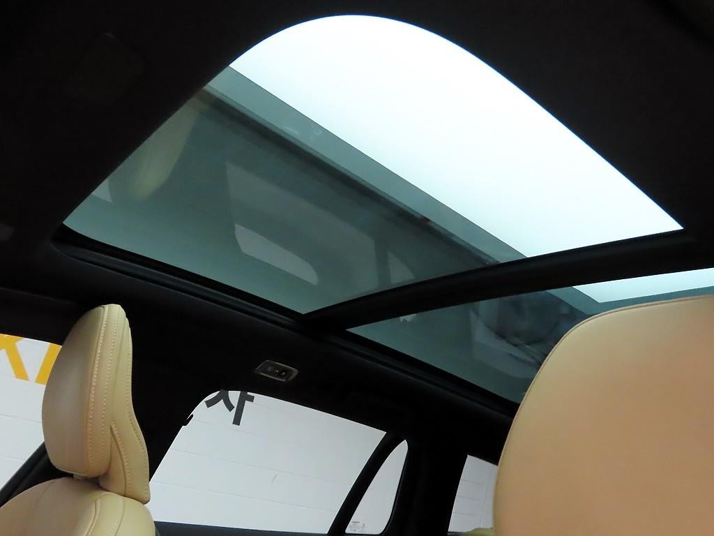 볼보 V60 V60 크로스 컨트리 2세대 2.0 B5 프로 AWD 이미지 16