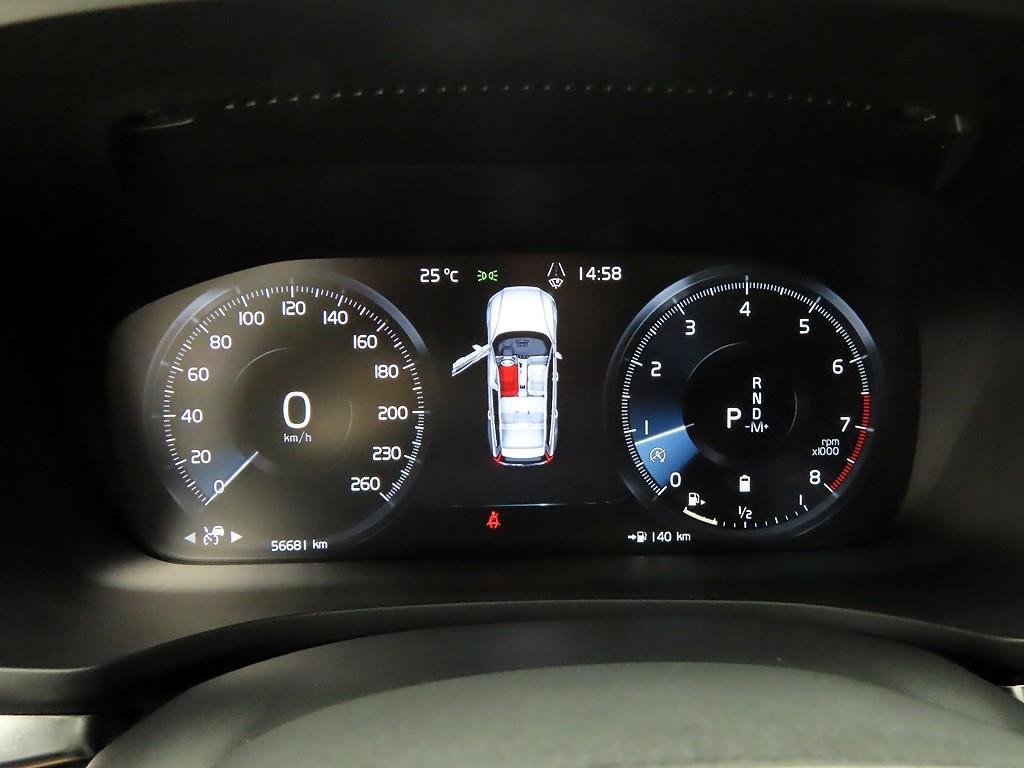 볼보 V60 V60 크로스 컨트리 2세대 2.0 B5 프로 AWD 이미지 5