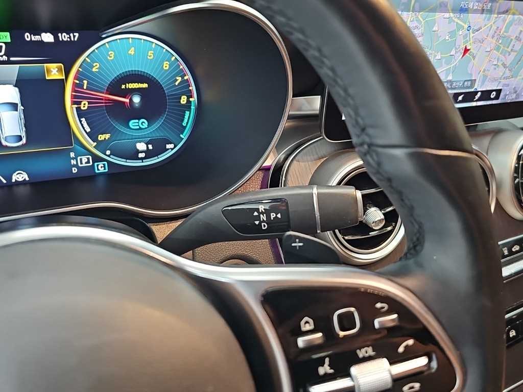 벤츠 GLC 클래스 GLC클래스 X253 GLC 300 e 4MATIC 쿠페 이미지 8