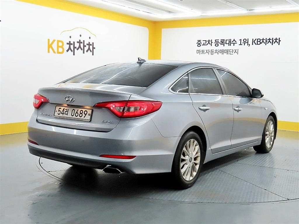 현대 쏘나타 LF 쏘나타 2.0 스타일 스페셜 이미지 4