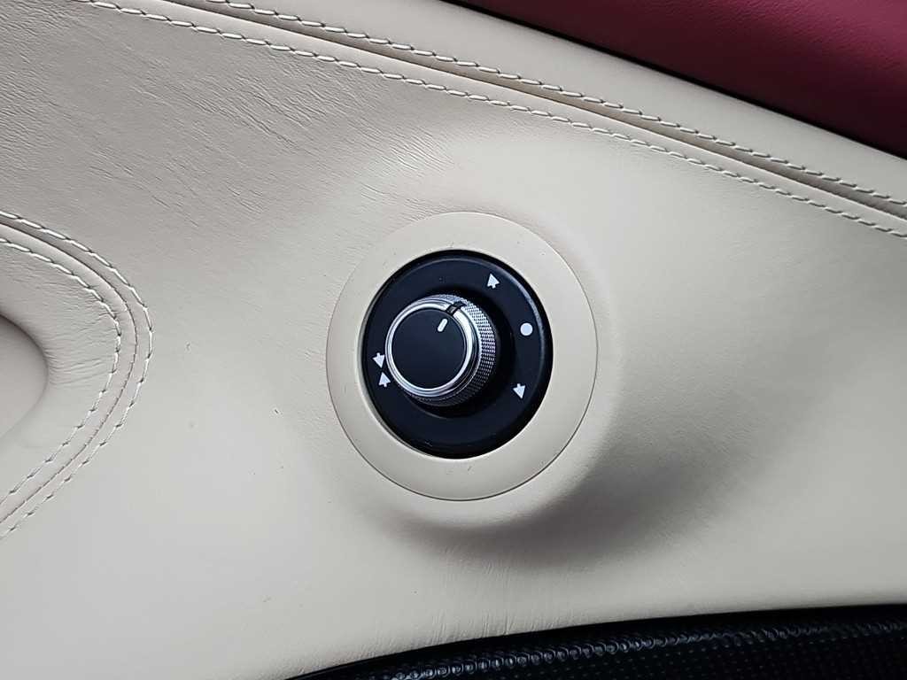 페라리 F8 F8 스파이더 3.9 V8 이미지 17