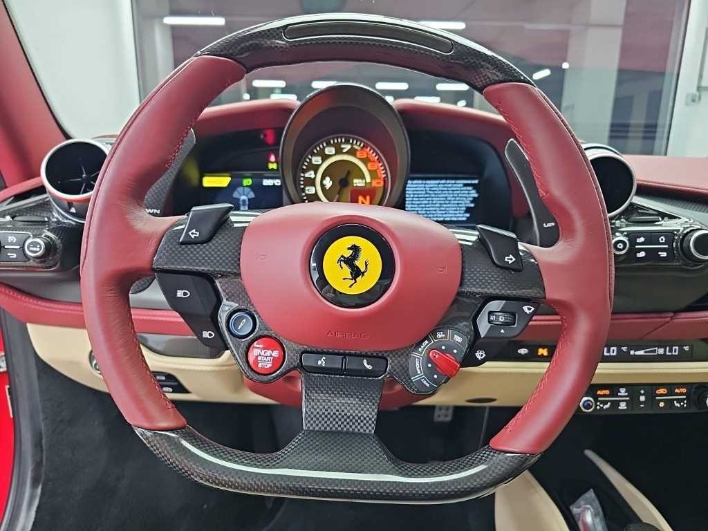 페라리 F8 F8 스파이더 3.9 V8 이미지 9