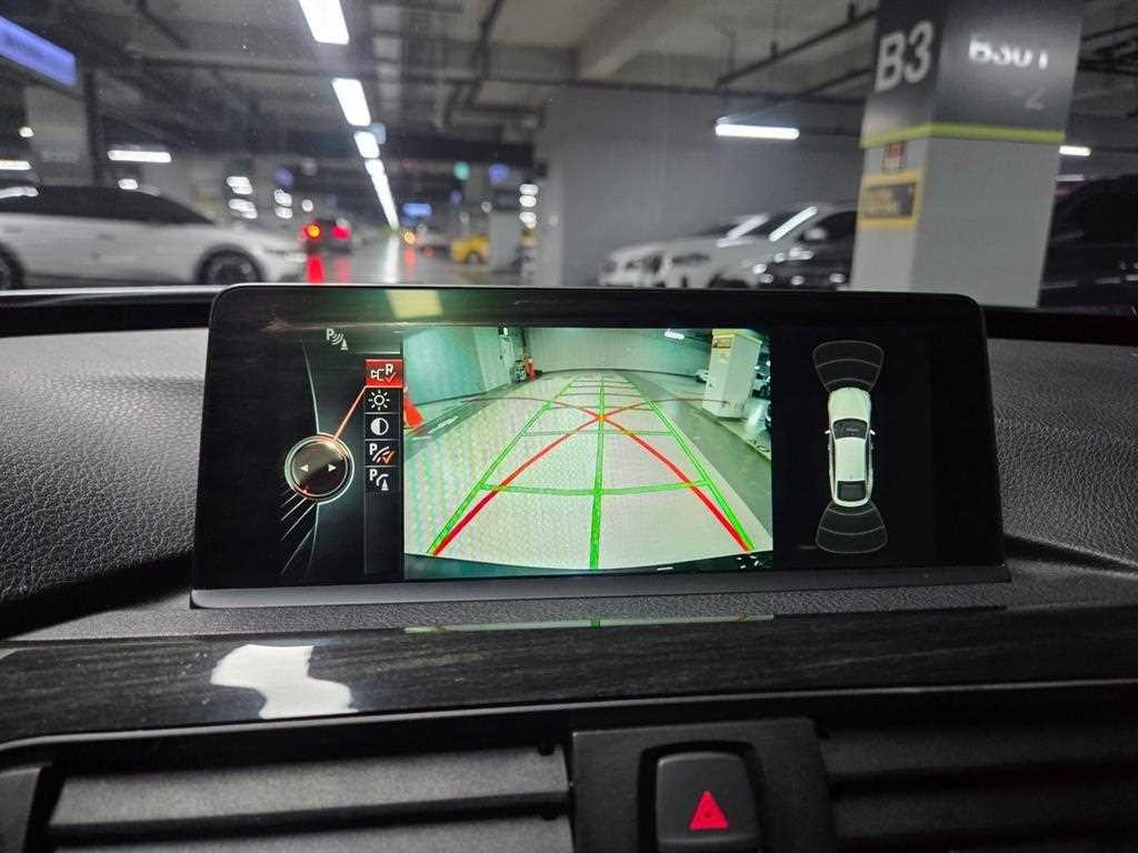 BMW 그란투리스모 3시리즈 GT (F34) GT 320D xDrive 이미지 11
