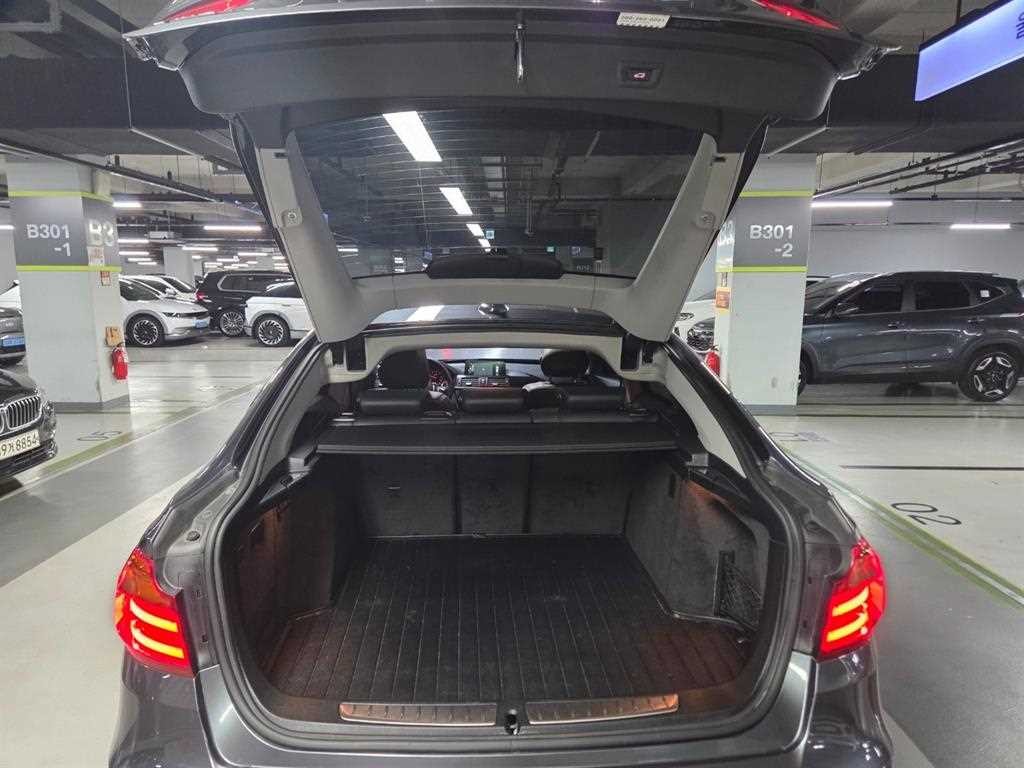 BMW 그란투리스모 3시리즈 GT (F34) GT 320D xDrive 이미지 19