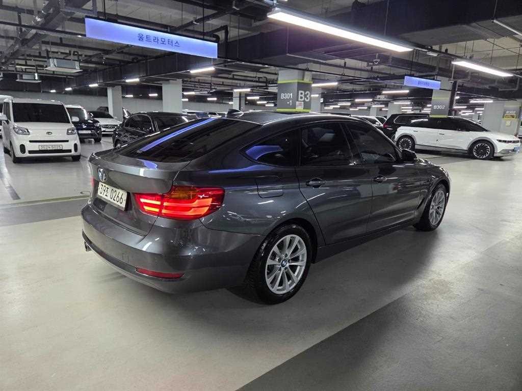 BMW 그란투리스모 3시리즈 GT (F34) GT 320D xDrive 이미지 4