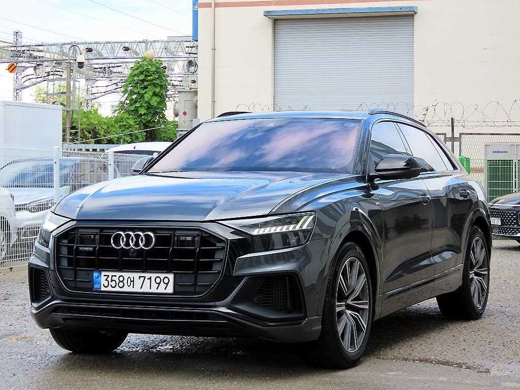 아우디 Q8 55 TFSI 콰트로 프리미엄 이미지 2