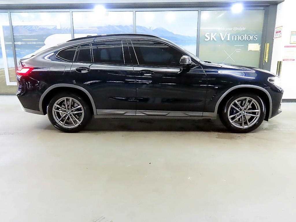 BMW X4 X4 (G02) xDrive 20i M 스포츠 X 온라인 익스클루시브 에디션 이미지 3
