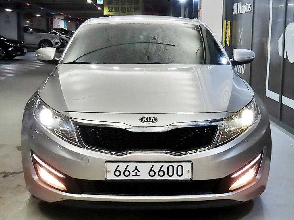 기아 K5 2.0 프레스티지 브라운 이미지 2