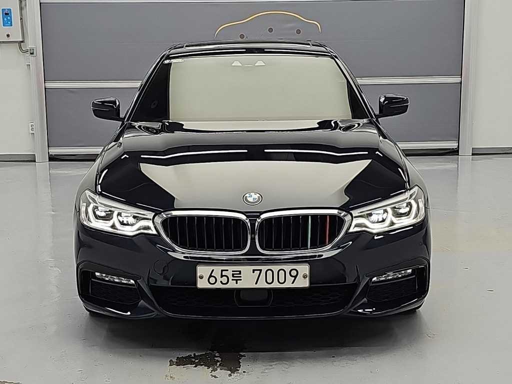 BMW 5시리즈 5시리즈 (G30) 530i xDrive M 스포츠 플러스 이미지 2