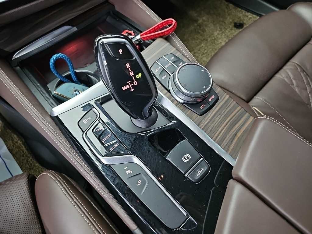 BMW 5시리즈 5시리즈 (G30) 530i xDrive M 스포츠 플러스 이미지 8