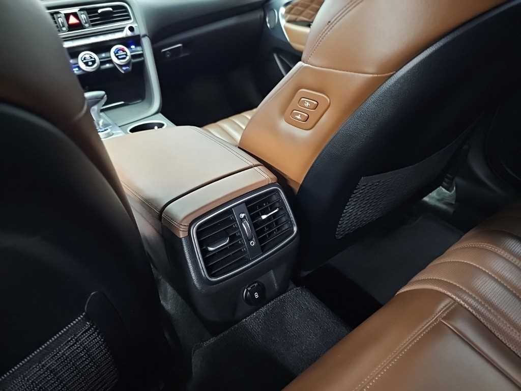 제네시스 G70 2.0T AWD 슈프림 이미지 13