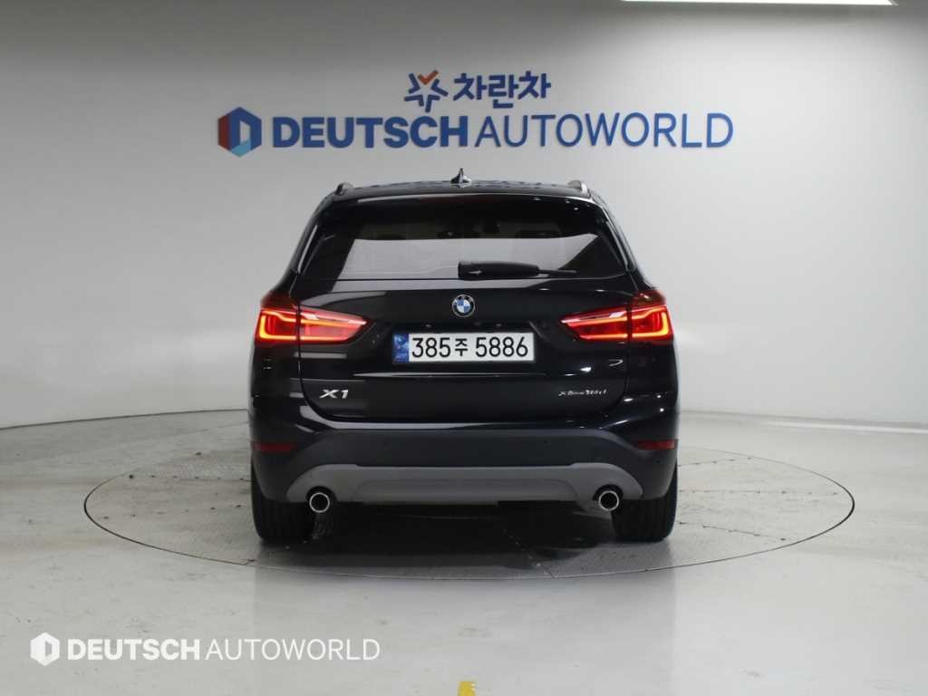 BMW X1 X1 (F48) xDrive 18d 조이 이미지 4