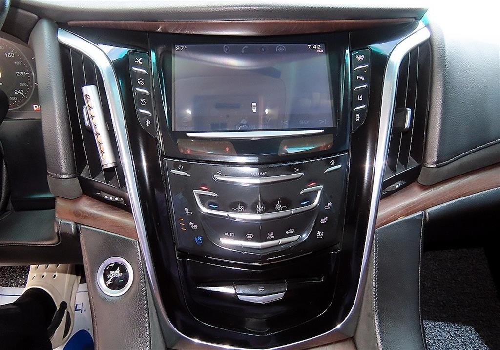 캐딜락 에스컬레이드 6.2 V8 ESV 이미지 13