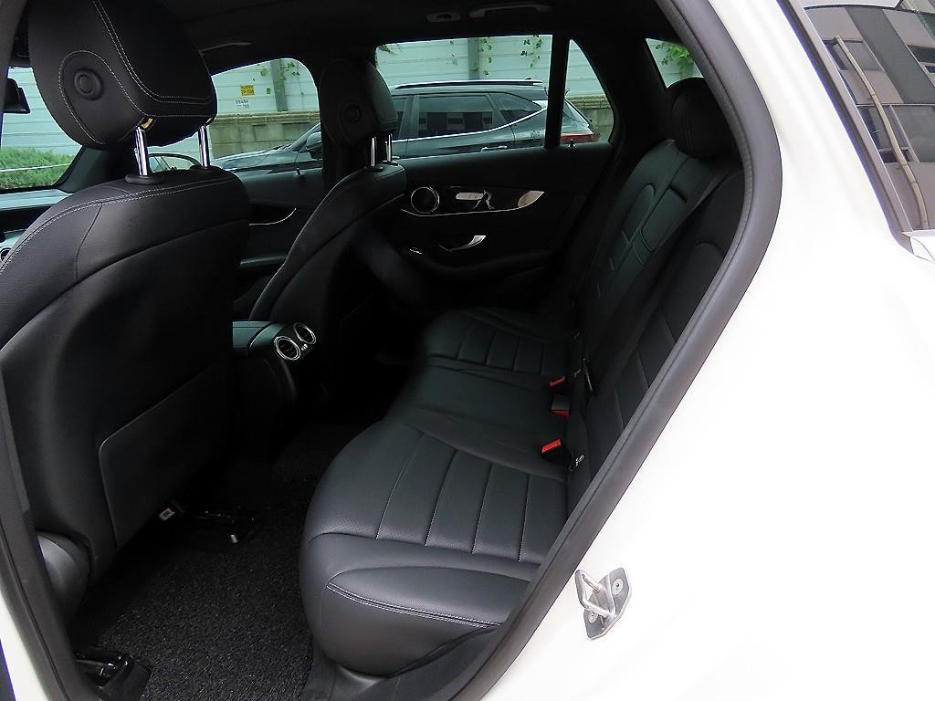 벤츠 GLC 클래스 GLC클래스 X253 GLC 300 4MATIC 이미지 6