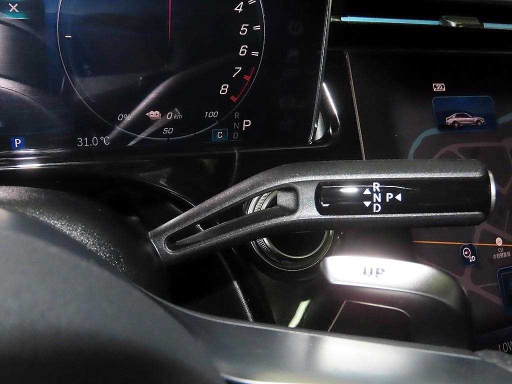 벤츠 E 클래스 E-클래스 W214 E53 AMG 하이브리드 4MATIC+ 이미지 11