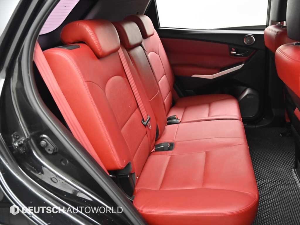 KG모빌리티(쌍용) 코란도 뉴코란도C 2WD 2.0 DX 이미지 12