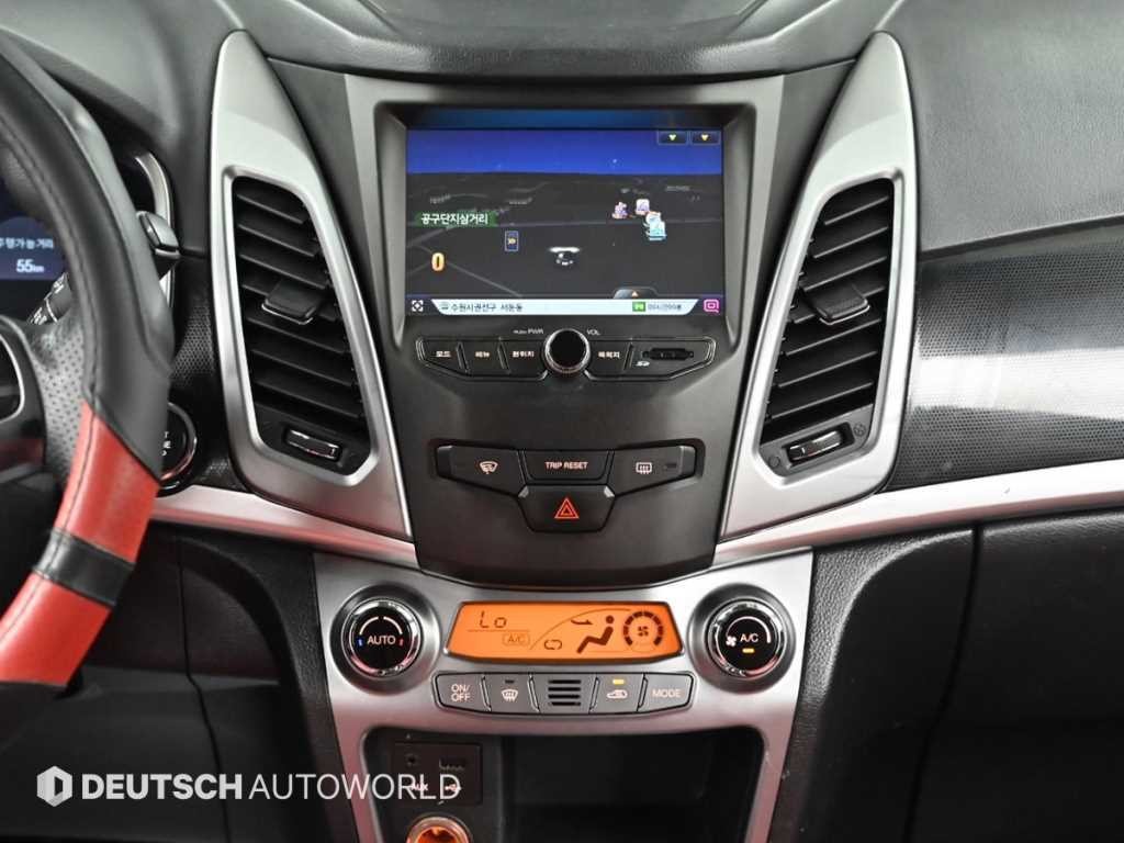KG모빌리티(쌍용) 코란도 뉴코란도C 2WD 2.0 DX 이미지 14