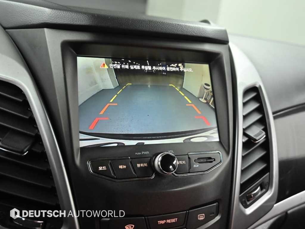 KG모빌리티(쌍용) 코란도 뉴코란도C 2WD 2.0 DX 이미지 15
