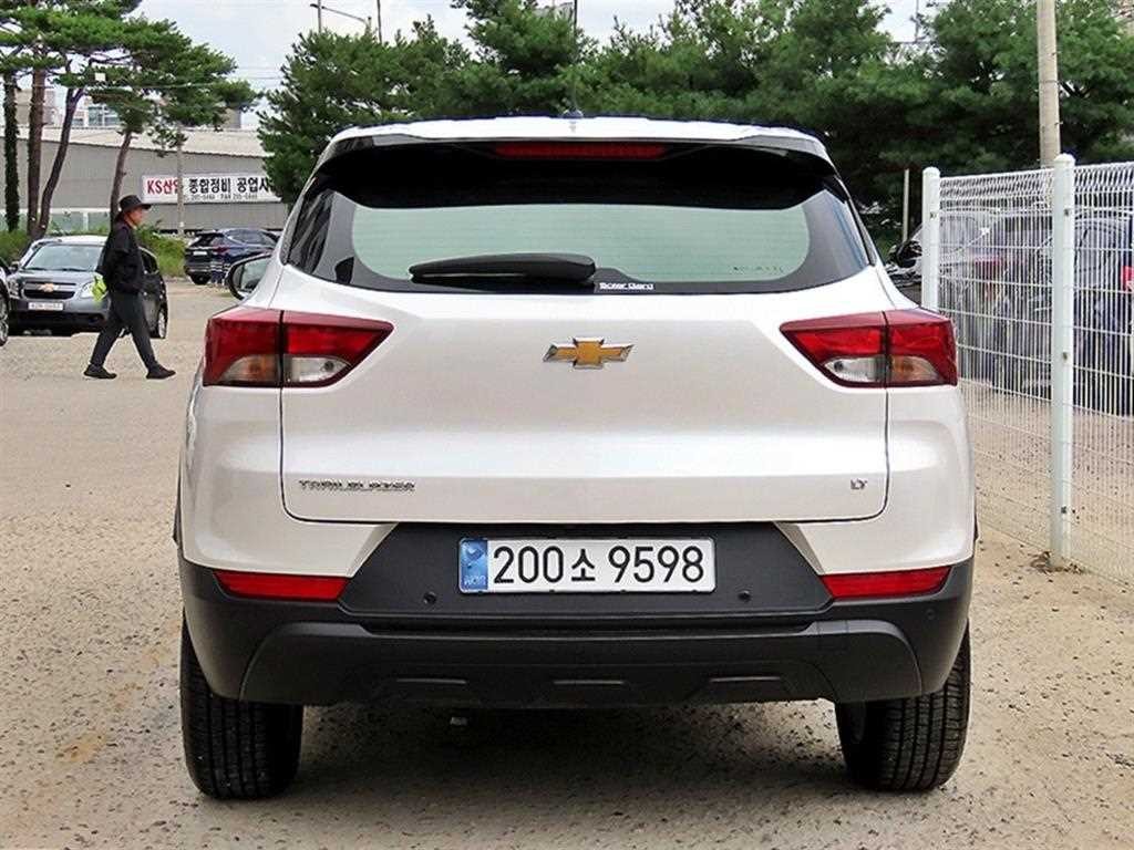 쉐보레 트레일블레이저 2WD 1.3 터보 가솔린 LT 이미지 4