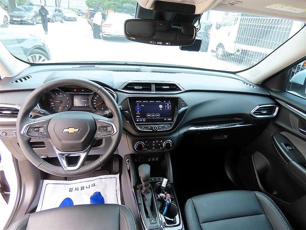 쉐보레 트레일블레이저 2WD 1.3 터보 가솔린 LT 이미지 7