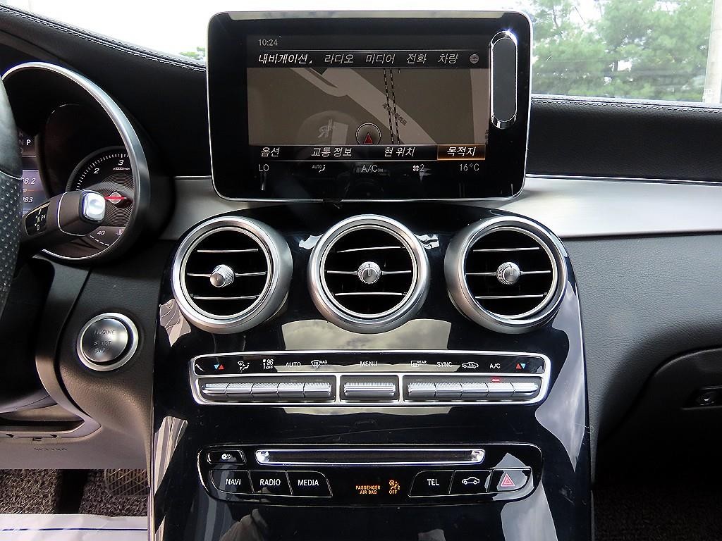 벤츠 GLC 클래스 GLC클래스 X253 GLC 220 d 4MATIC 프리미엄 쿠페 이미지 12
