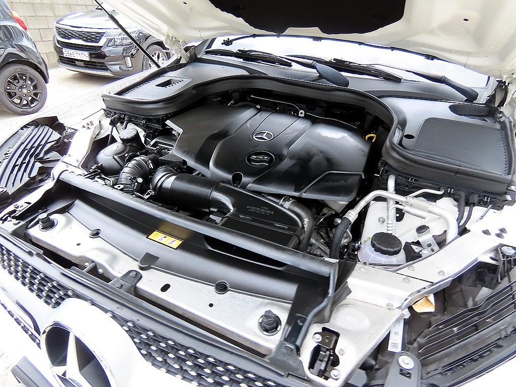 벤츠 GLC 클래스 GLC클래스 X253 GLC 220 d 4MATIC 프리미엄 쿠페 이미지 19