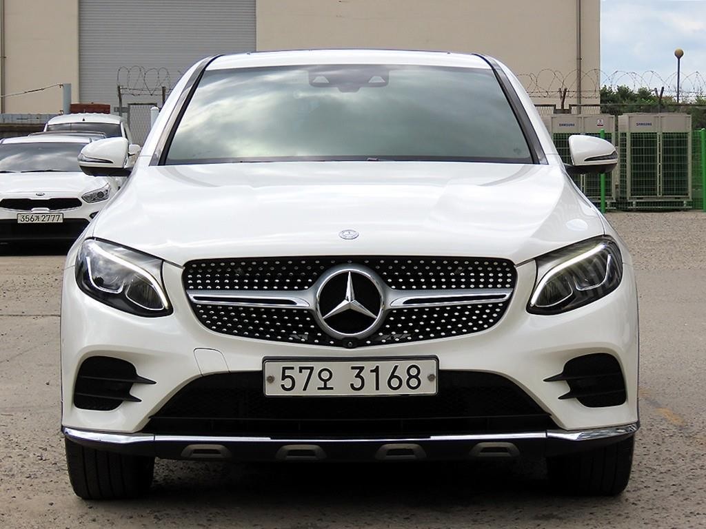 벤츠 GLC 클래스 GLC클래스 X253 GLC 220 d 4MATIC 프리미엄 쿠페 이미지 2