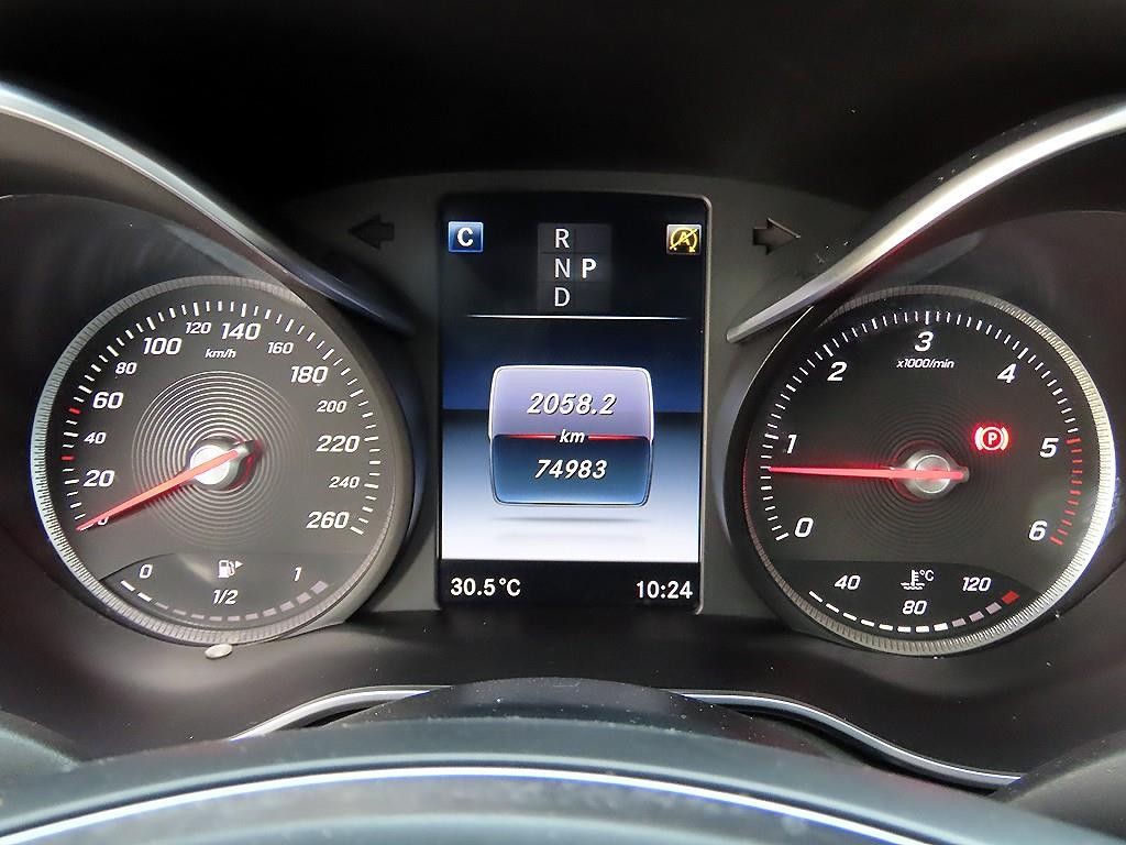 벤츠 GLC 클래스 GLC클래스 X253 GLC 220 d 4MATIC 프리미엄 쿠페 이미지 9