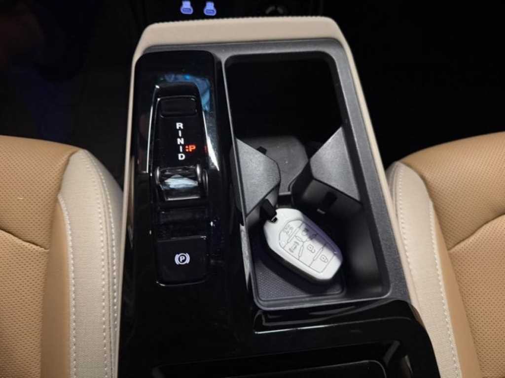 KG모빌리티(쌍용) 액티언 액티언 하이브리드(J120) S8 2WD 이미지 12