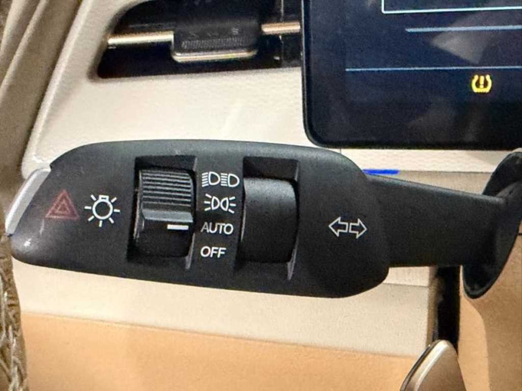 KG모빌리티(쌍용) 액티언 액티언 하이브리드(J120) S8 2WD 이미지 15