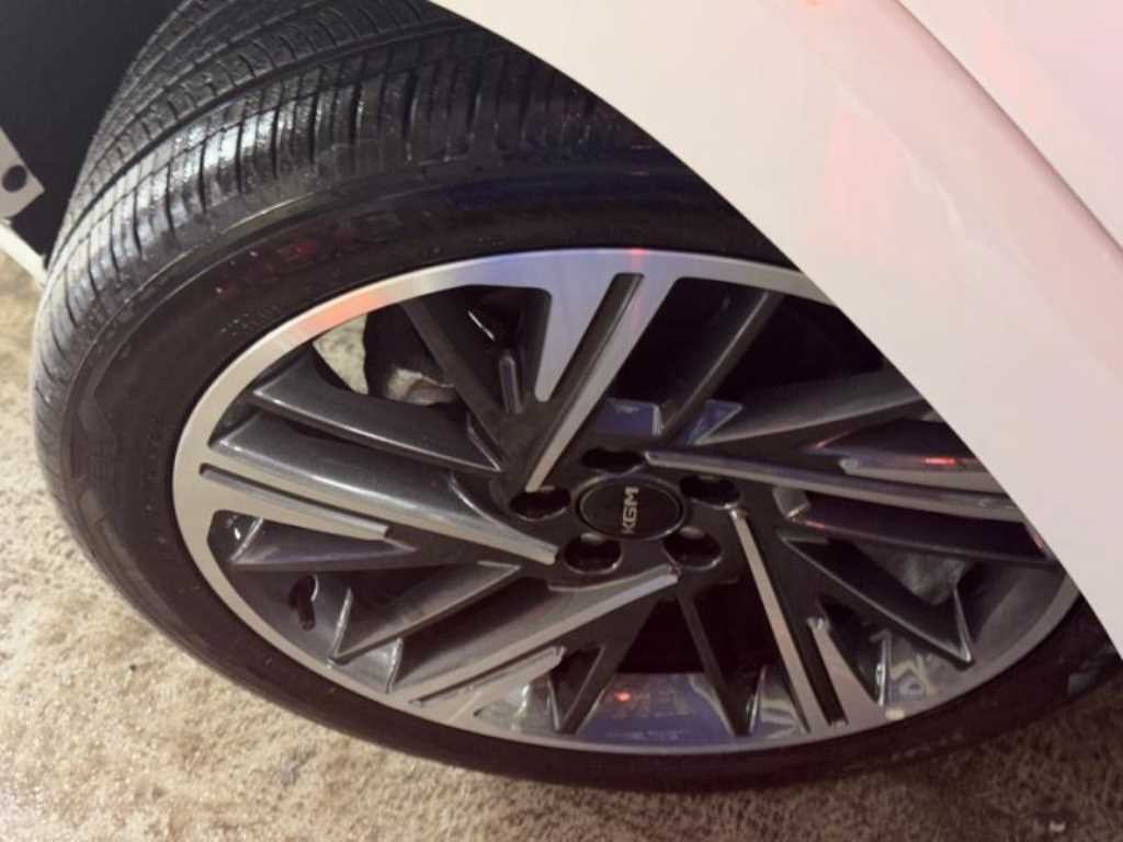 KG모빌리티(쌍용) 액티언 액티언 하이브리드(J120) S8 2WD 이미지 20
